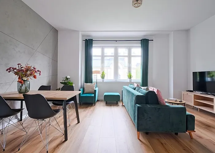 Citycenterapartments/m32/6 아파트