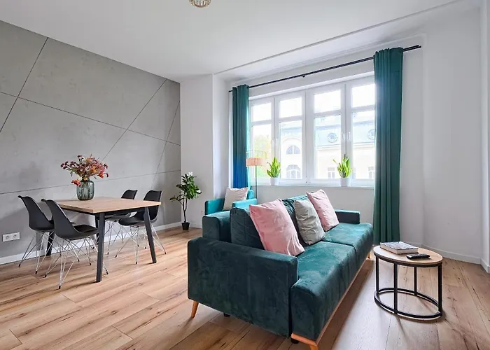 Citycenterapartments/m32/6 아파트 *